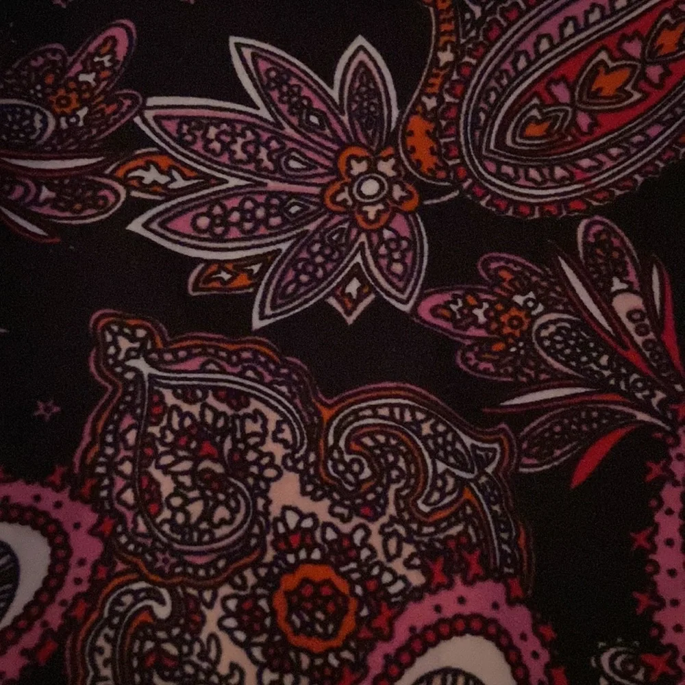 Women’s leggings! - Picture 3 of 4